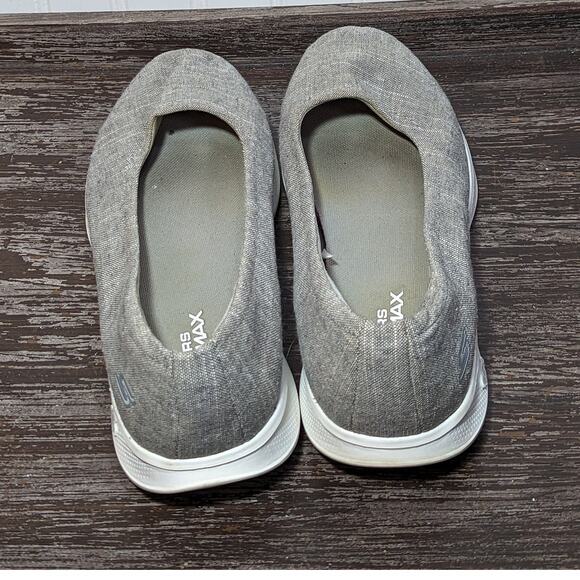 Skechers Women's Goga Max Gray Comfort Loafer Size 10 - Picture 4 of 6